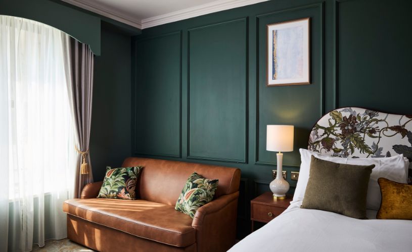 The Francis Hotel